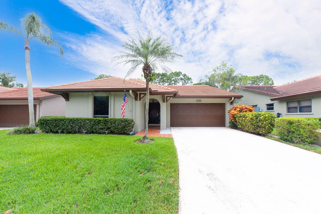 Photo of 2784 SW Willowood Circle, Palm City, FL 34990 (MLS # R11105491)