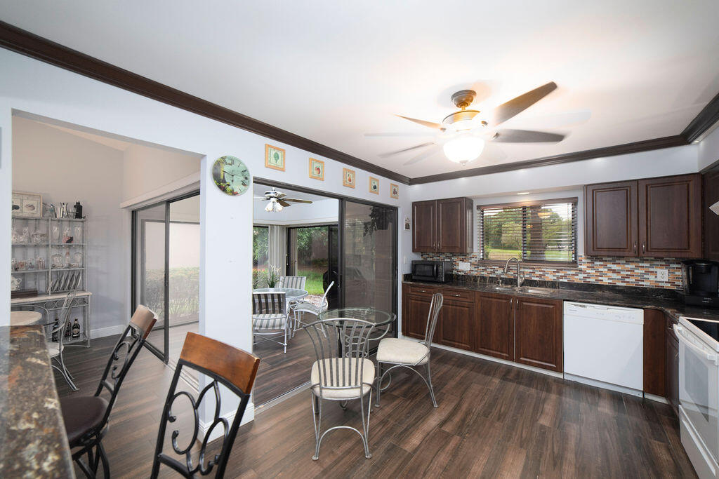 STARLING COURT AT MARTIN DOWNS (AKA MARTIN DOWNS P - Residential