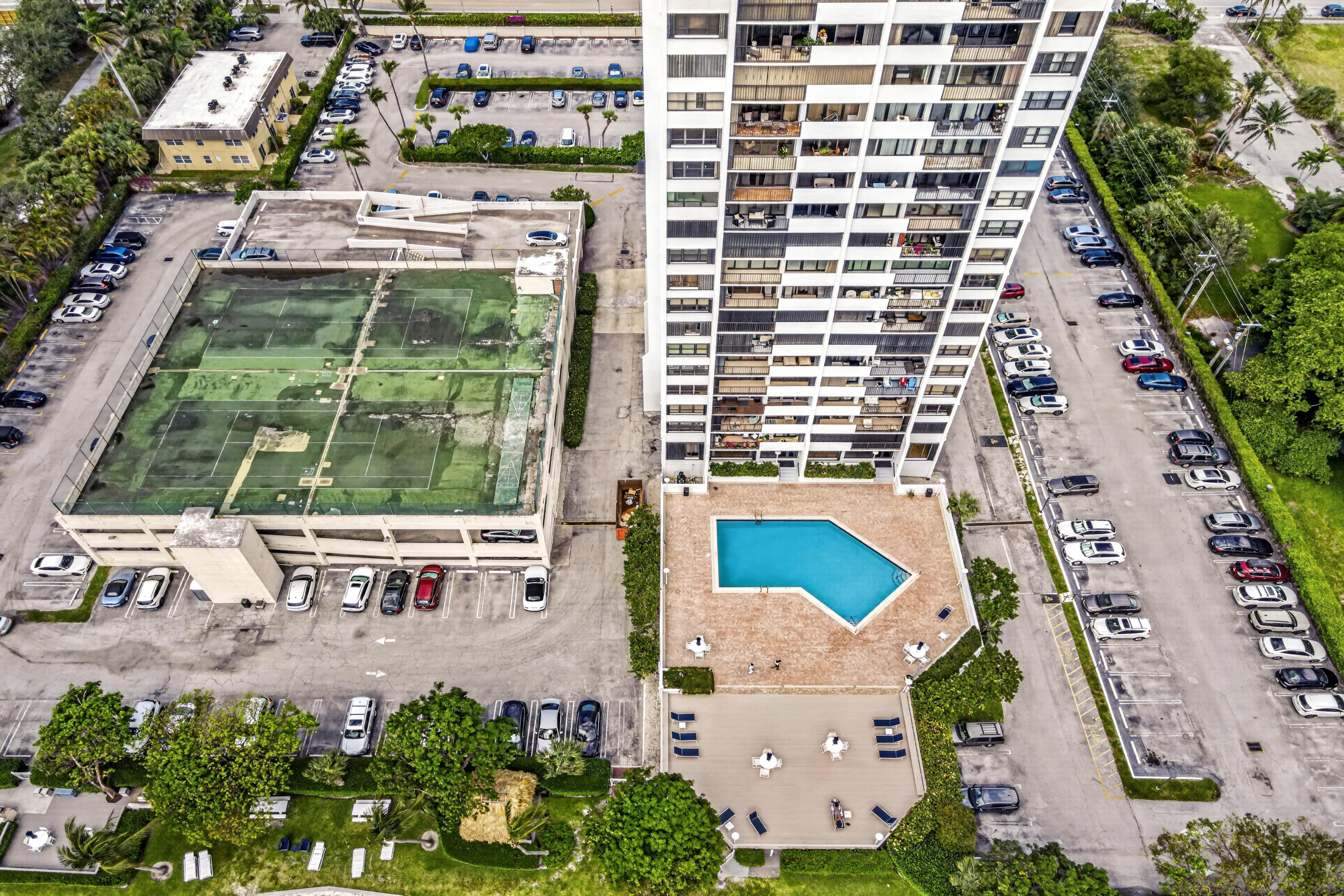 PALM BEACH HOUSE - Residential