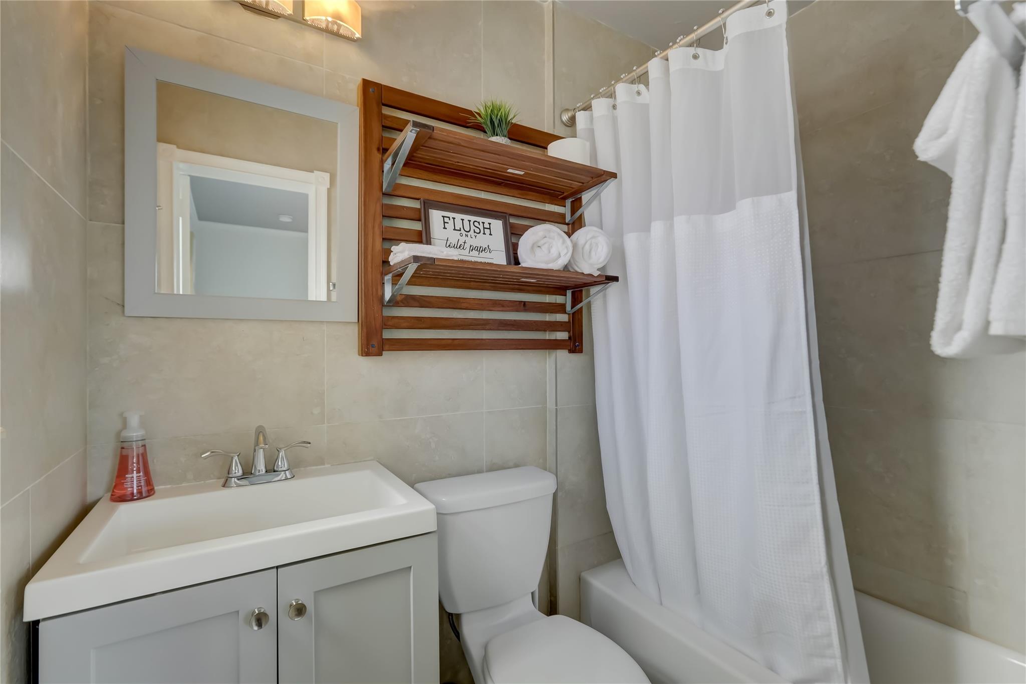 Oakland Ocean Mile Add 29 - Residential Lease