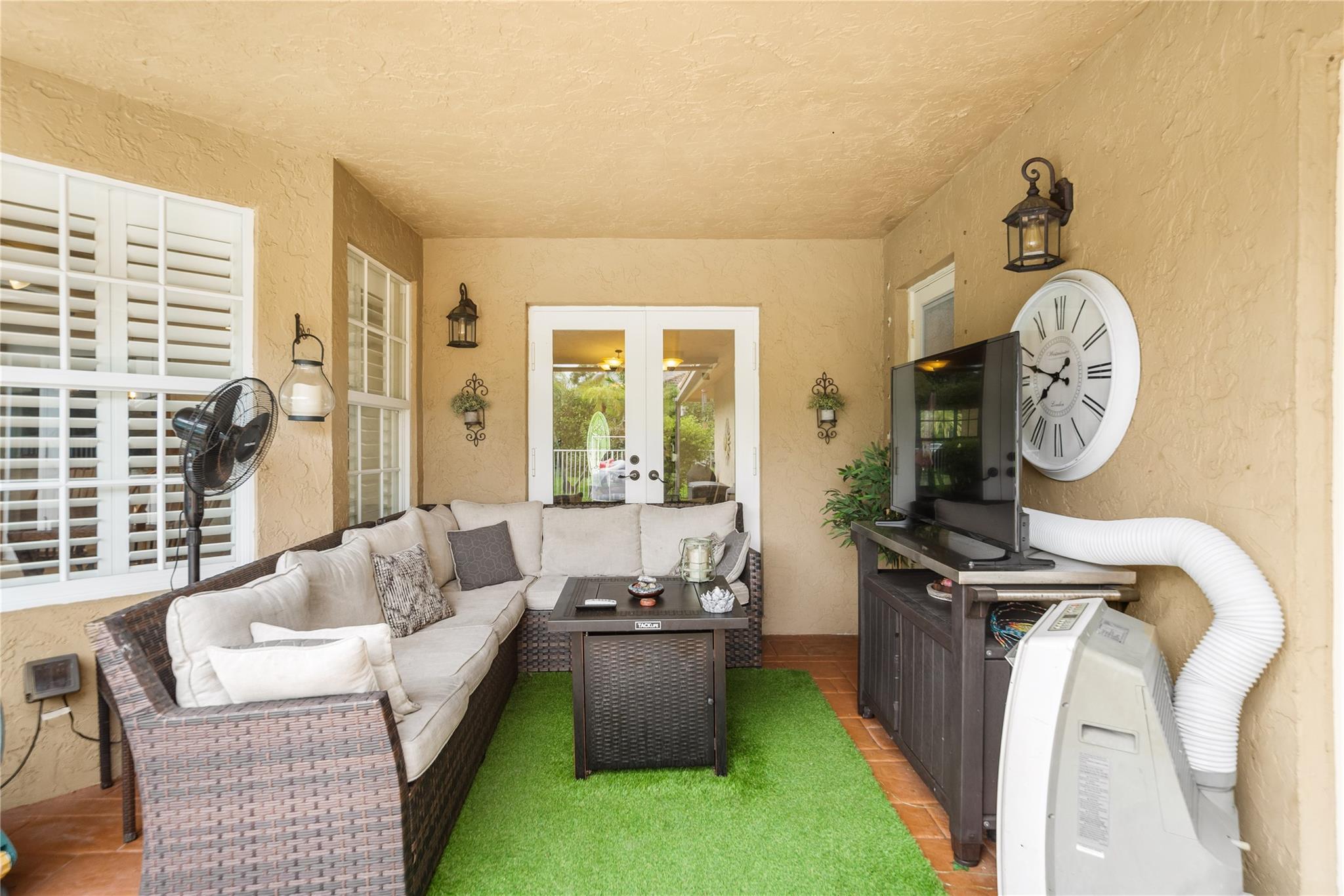 Cypress Head - Residential