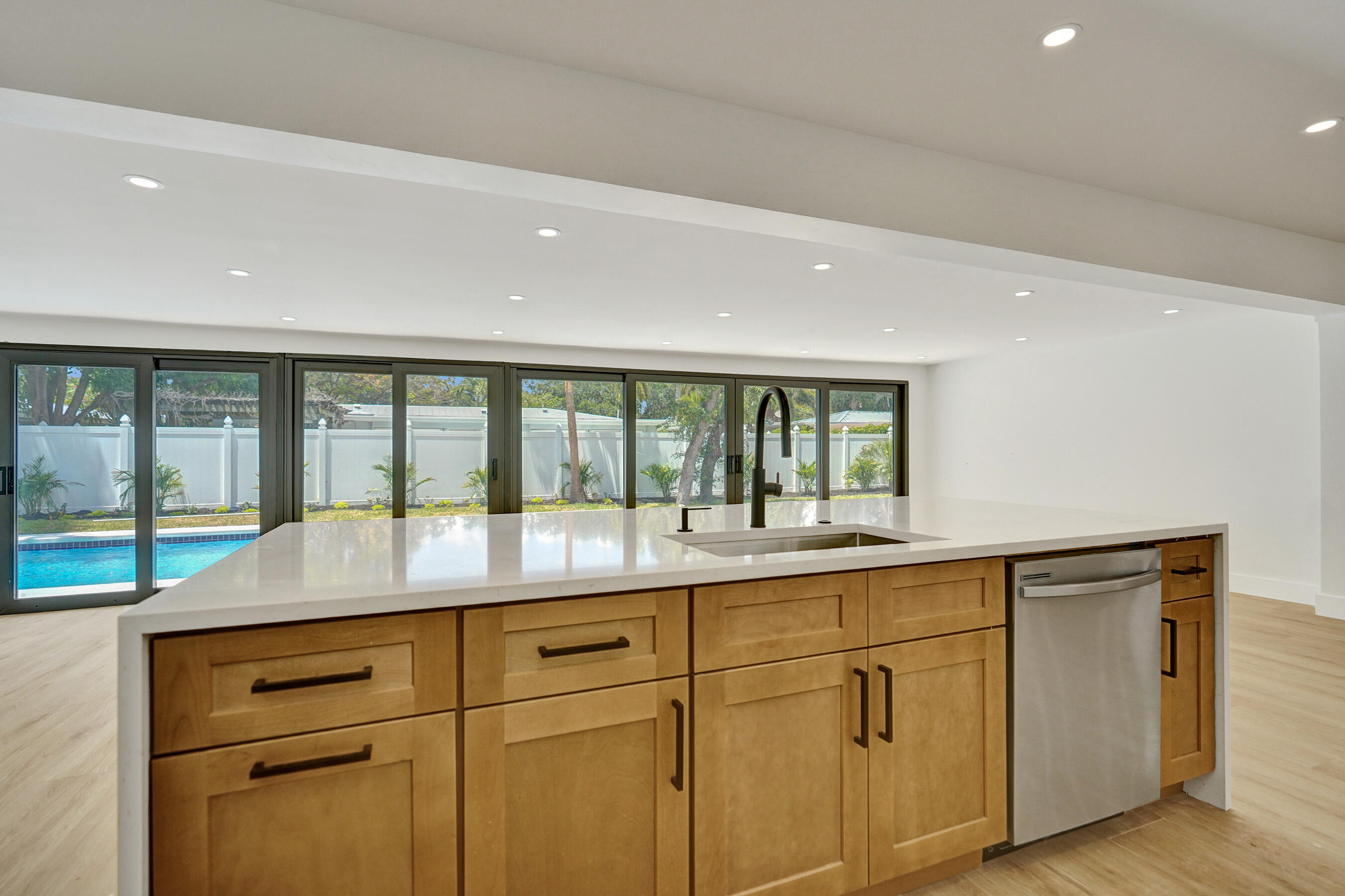ROYAL OAK HILLS 1ST SEC - Residential