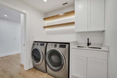 Tiny photo for 669 SW 3rd Street, Boca Raton, FL 33486 (MLS # B26029274)