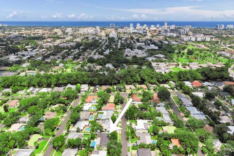 Tiny photo for 669 SW 3rd Street, Boca Raton, FL 33486 (MLS # B26029274)