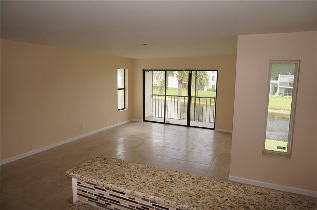 Palm Club West - Residential