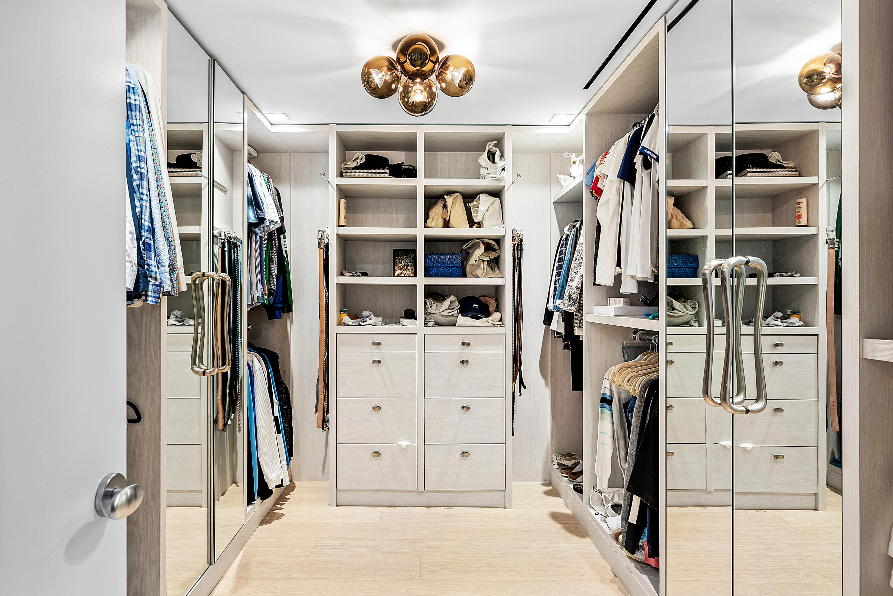 PALM BEACH HAMPTON CONDO - Residential