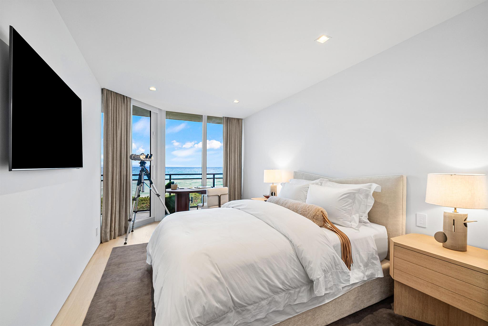 PALM BEACH HAMPTON CONDO - Residential