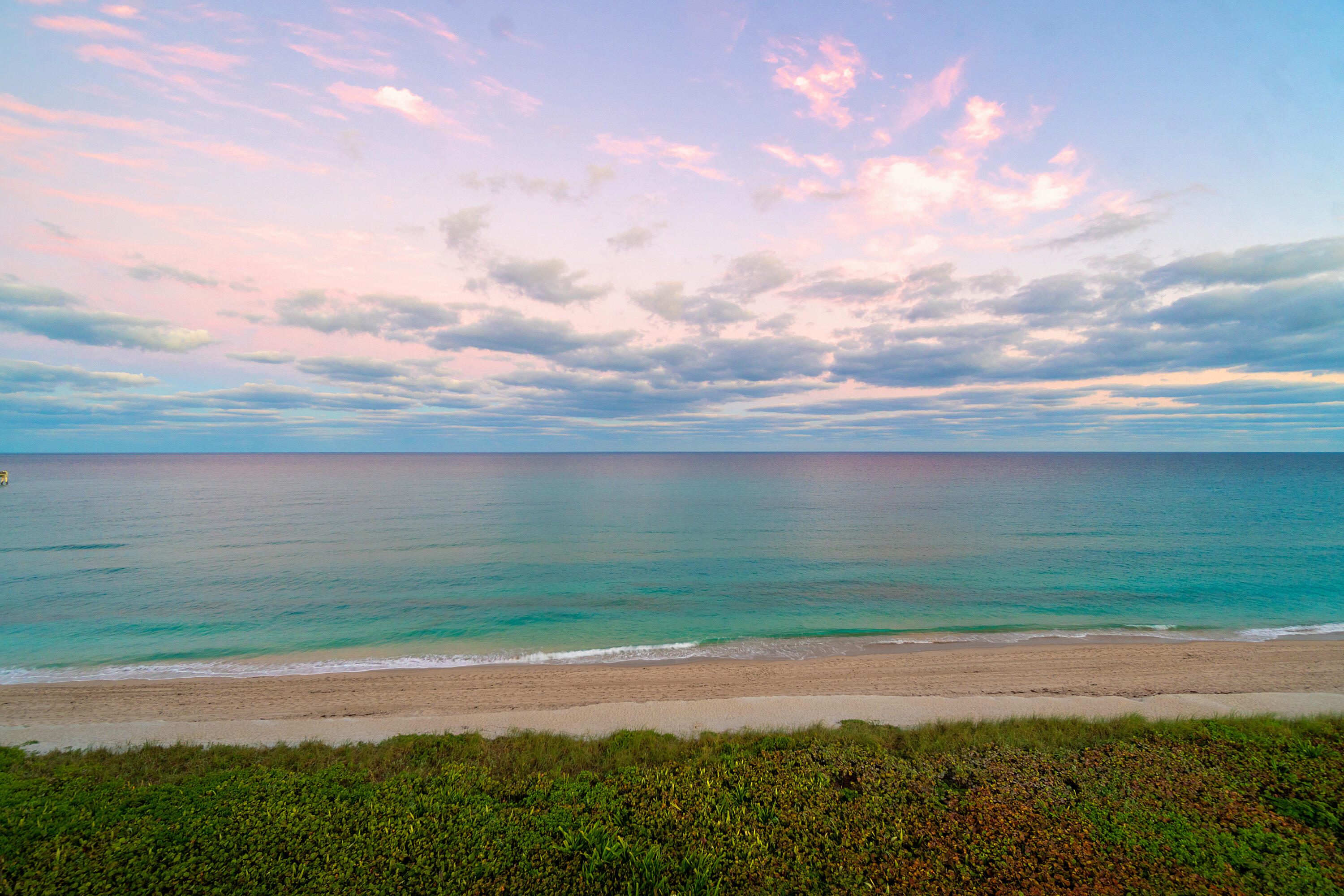 PALM BEACH HAMPTON CONDO - Residential