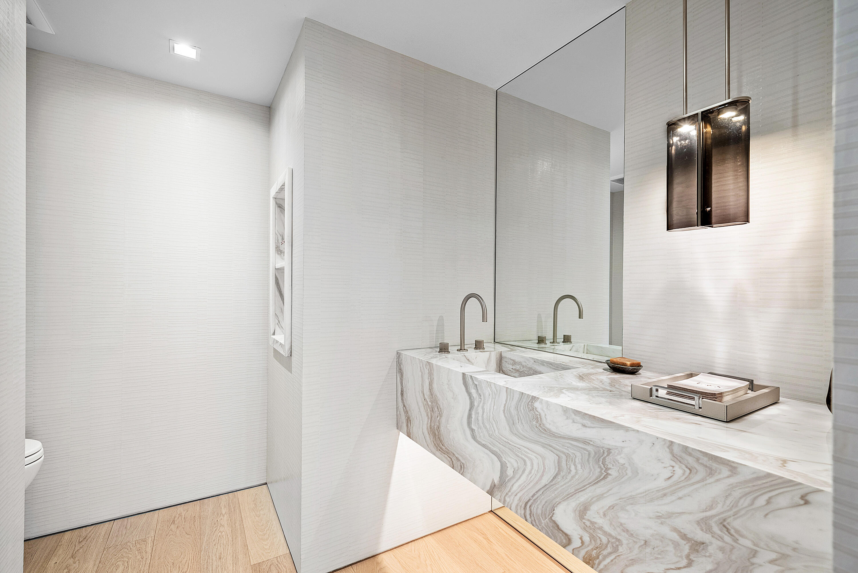 PALM BEACH HAMPTON CONDO - Residential