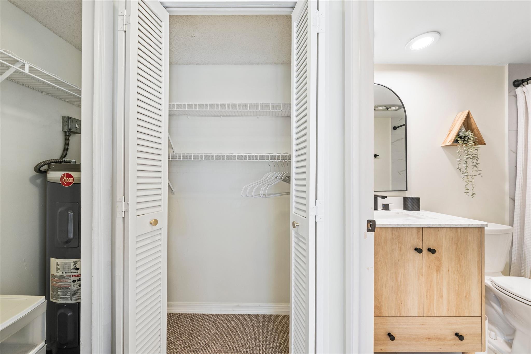 No 42 Palm-Aire Country C - Residential Lease