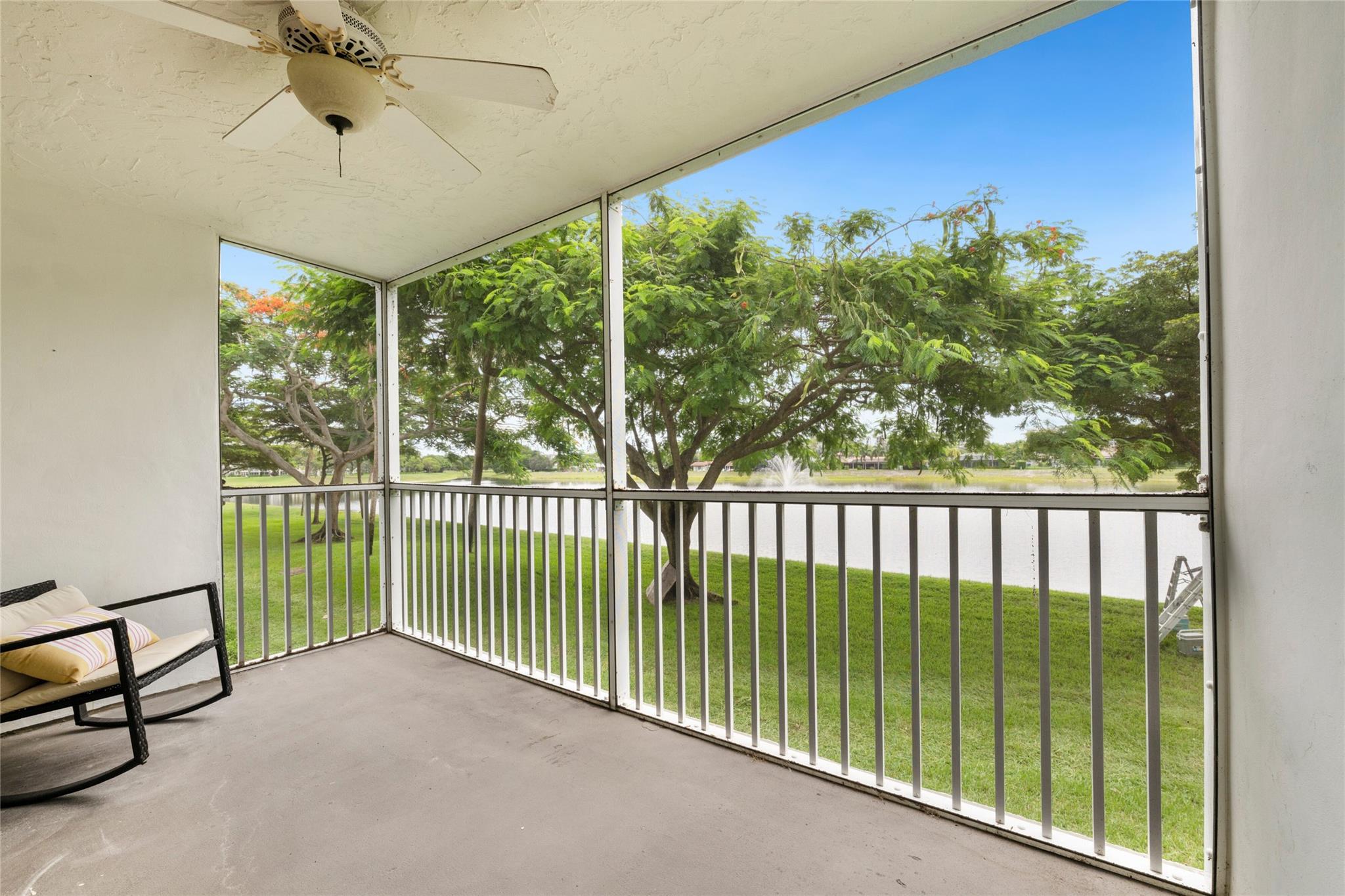 No 42 Palm-Aire Country C - Residential Lease