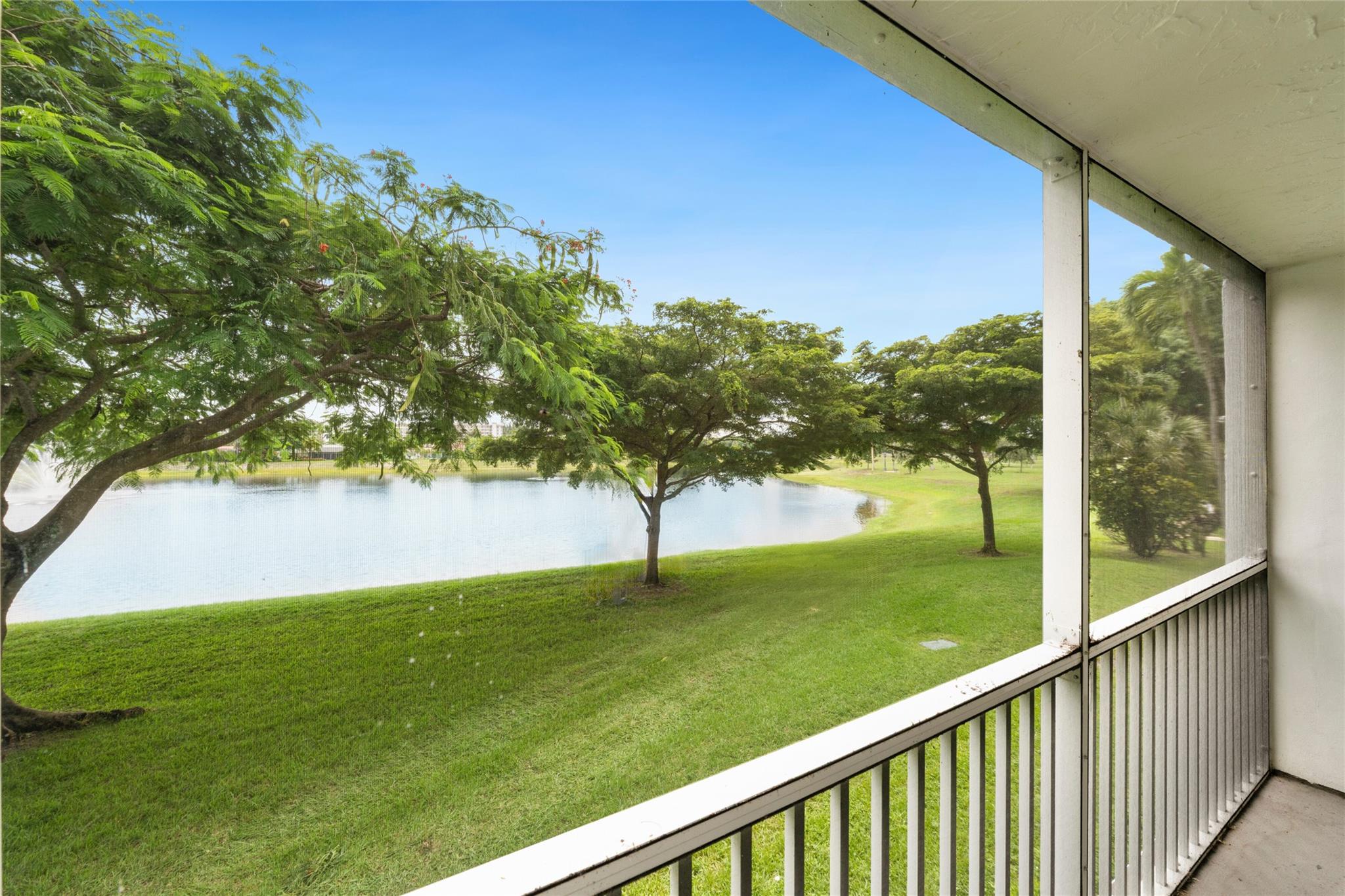 No 42 Palm-Aire Country C - Residential Lease