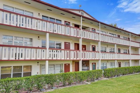 Property photo of 189 Brighton E, Boca Raton, FL 33434