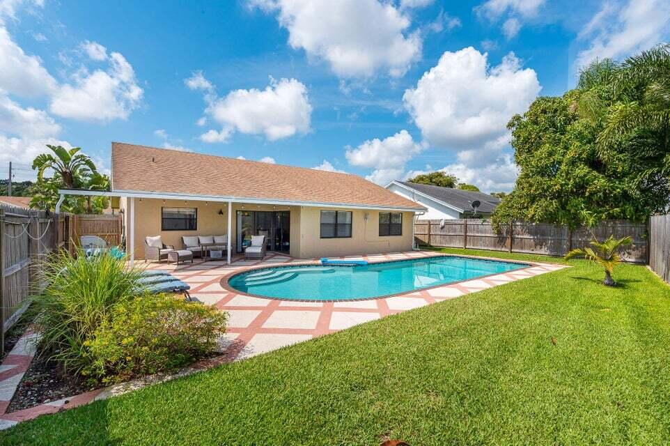 Photo of 9102 Bedford Drive, Boca Raton, FL 33434 (MLS # B26043339)