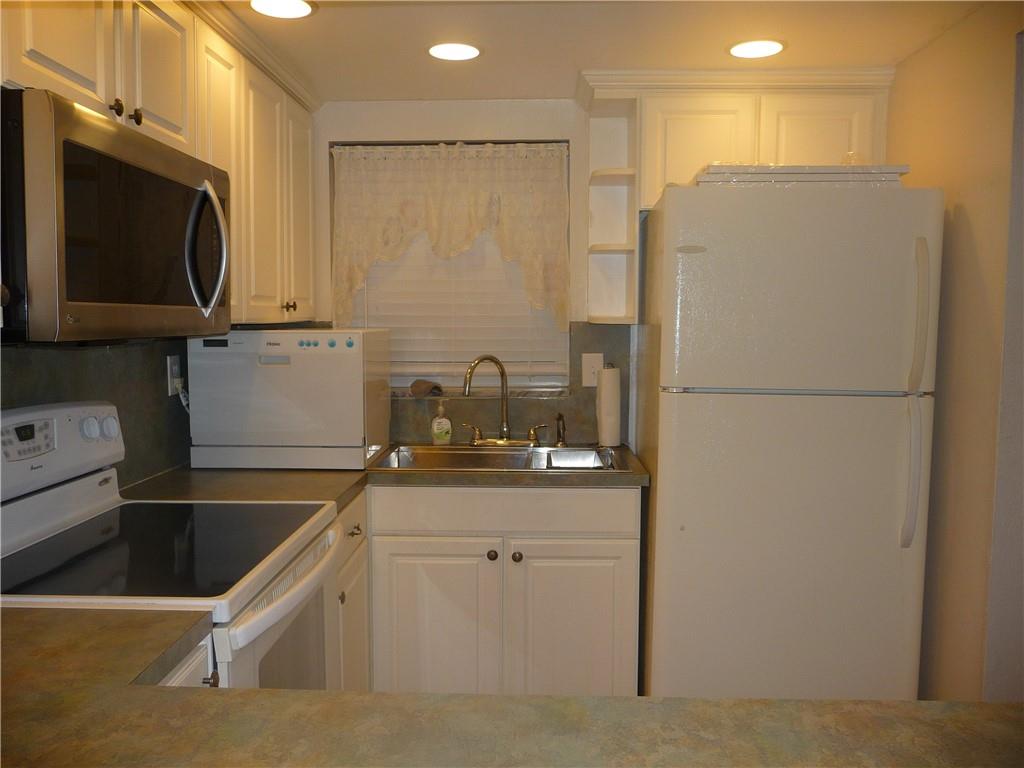 ROYAL PARK GARDENS CONDO - Residential