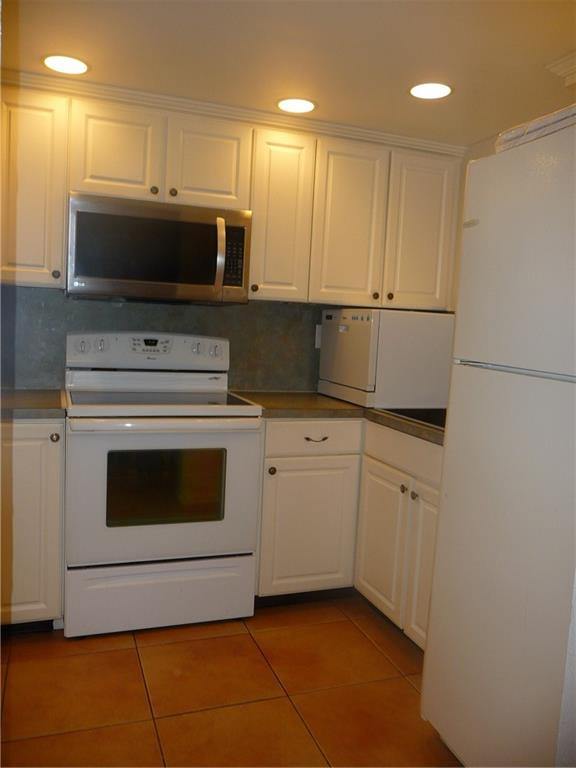 ROYAL PARK GARDENS CONDO - Residential