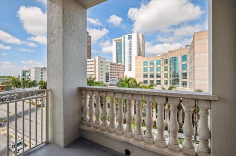 511 SE 5th Avenue 614 Fort Lauderdale FL 33301