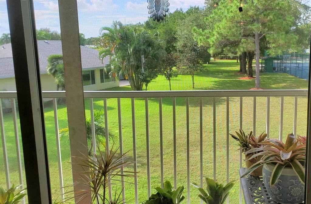 Photo of 18081 SE Country Club Drive #19, Jupiter, FL 33469 (MLS # R10728525)