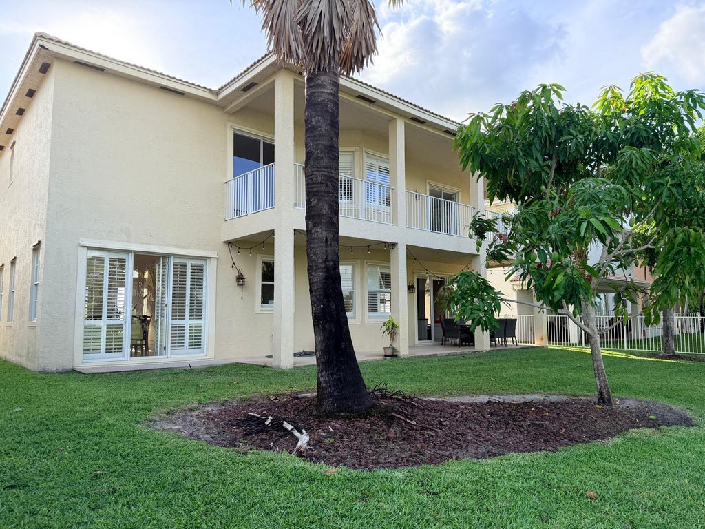 Photo of 2285 Ridgewood Circle, Royal Palm Beach, FL 33411 (MLS # B26036264)