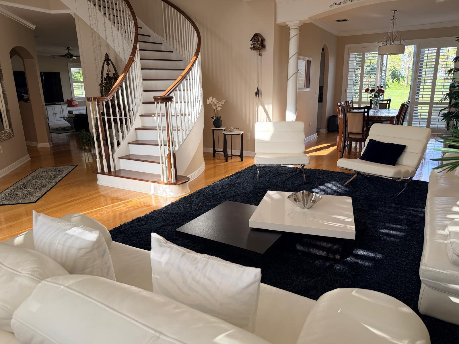 2285 Ridgewood Circle