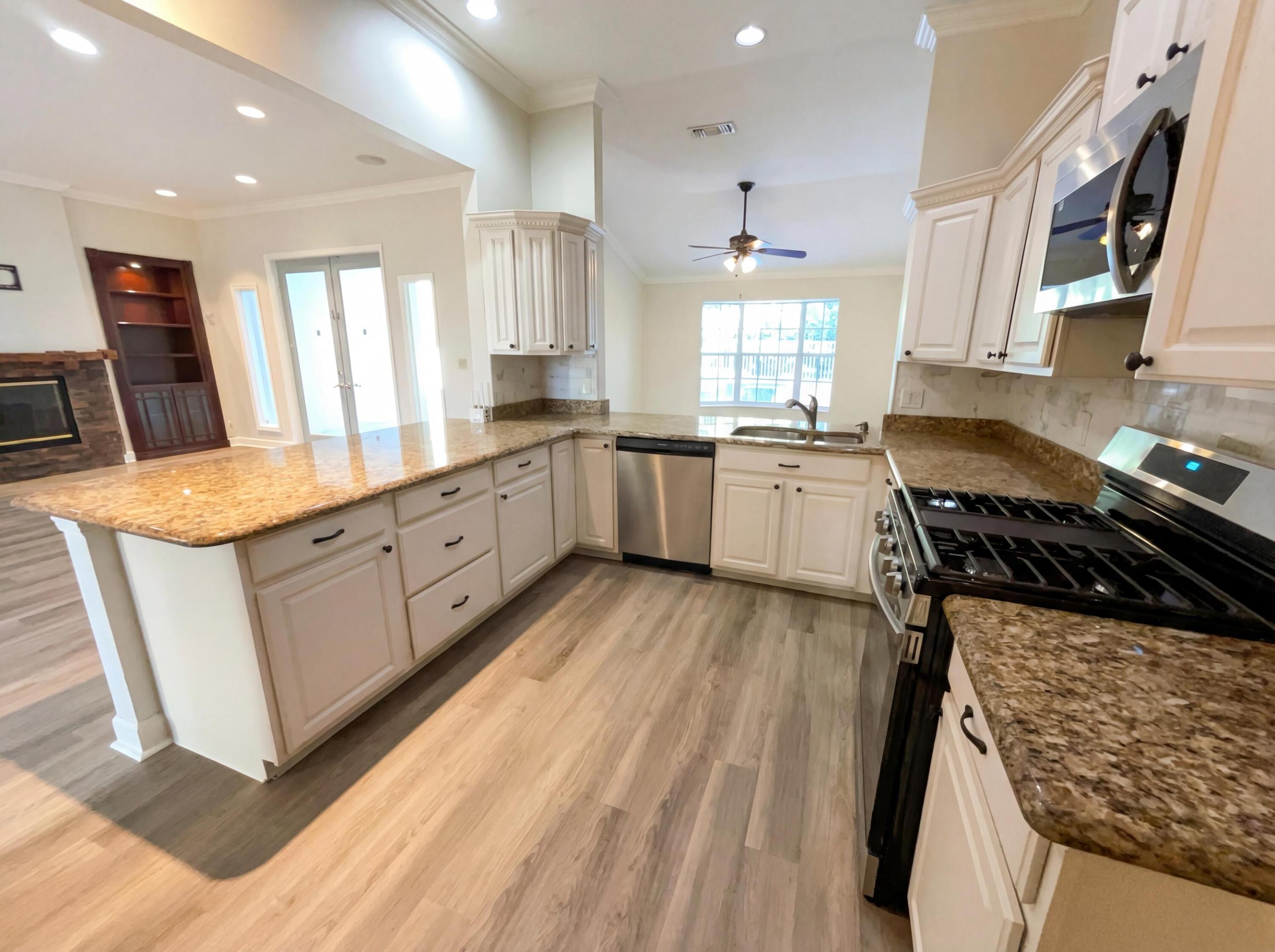 PALM BEACH RANCHETTES - Residential