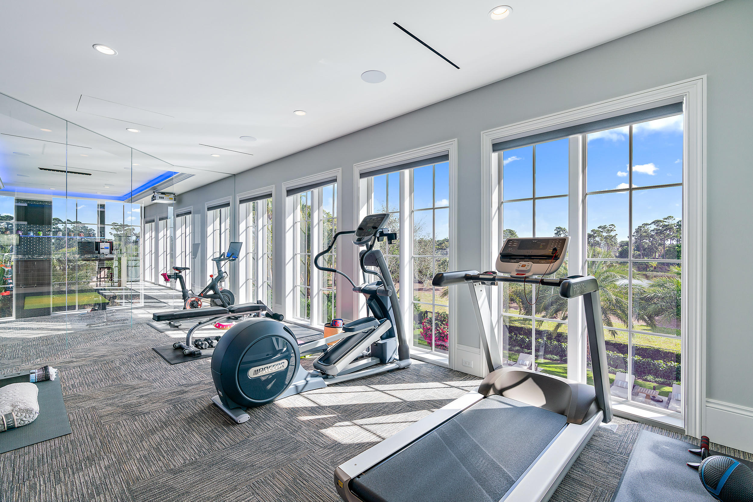 OLD PALM - Residential