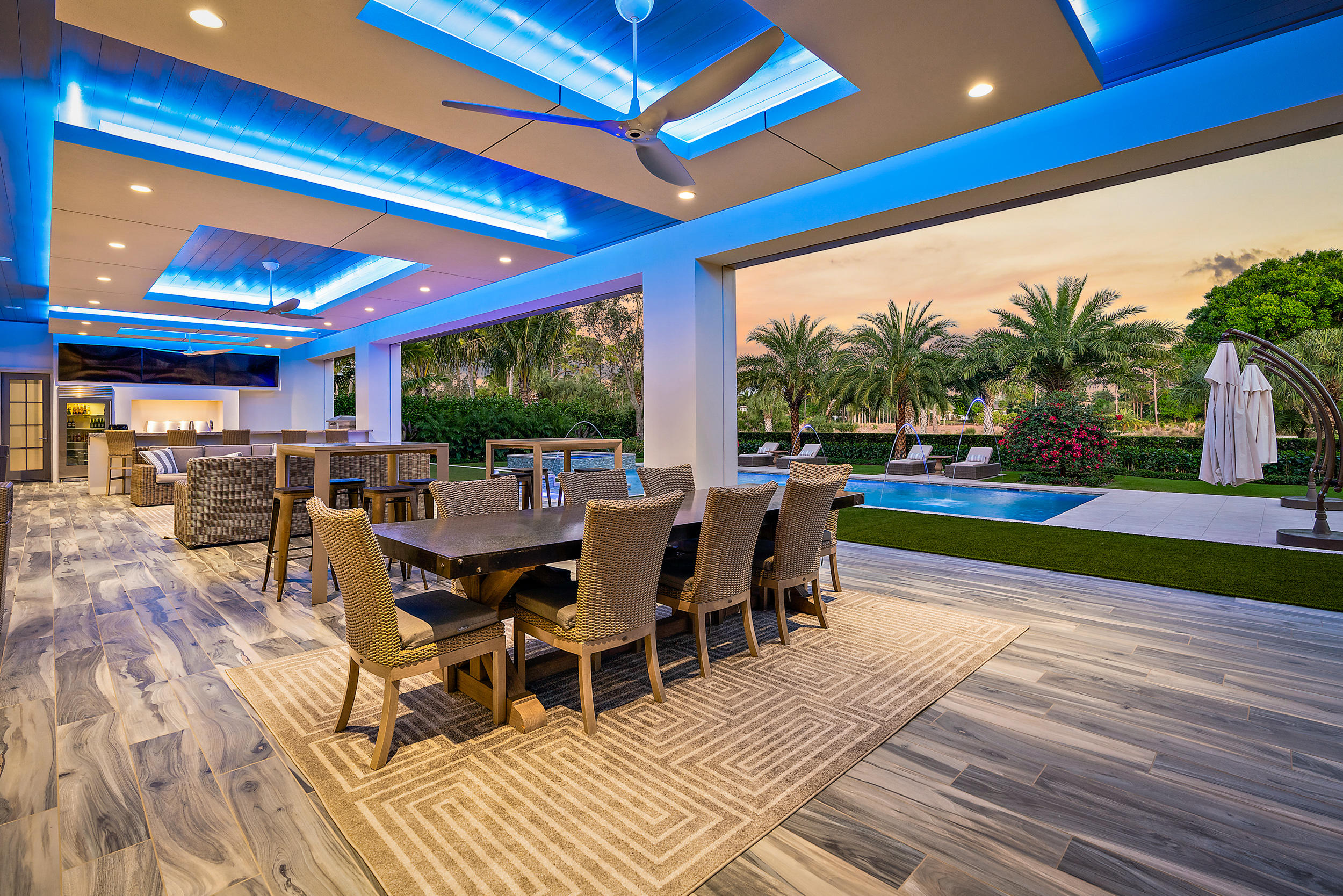 OLD PALM - Residential