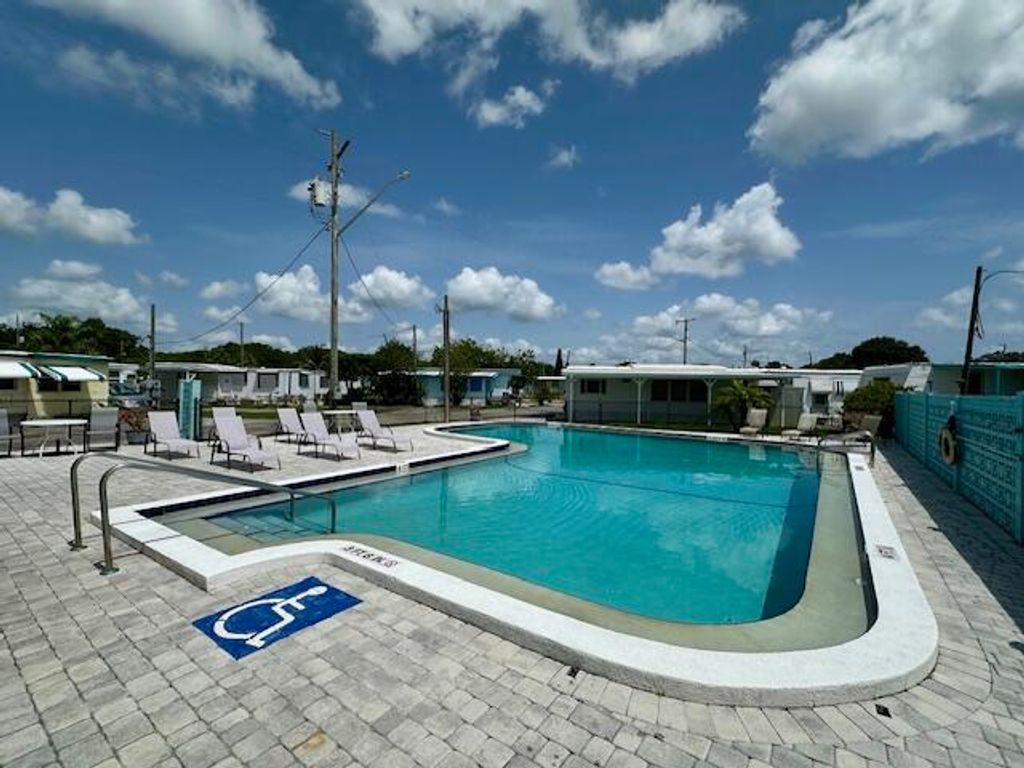 Photo of 2023 St Lucie Blvd #123, Fort Pierce, FL 34946 (MLS # B26019180)