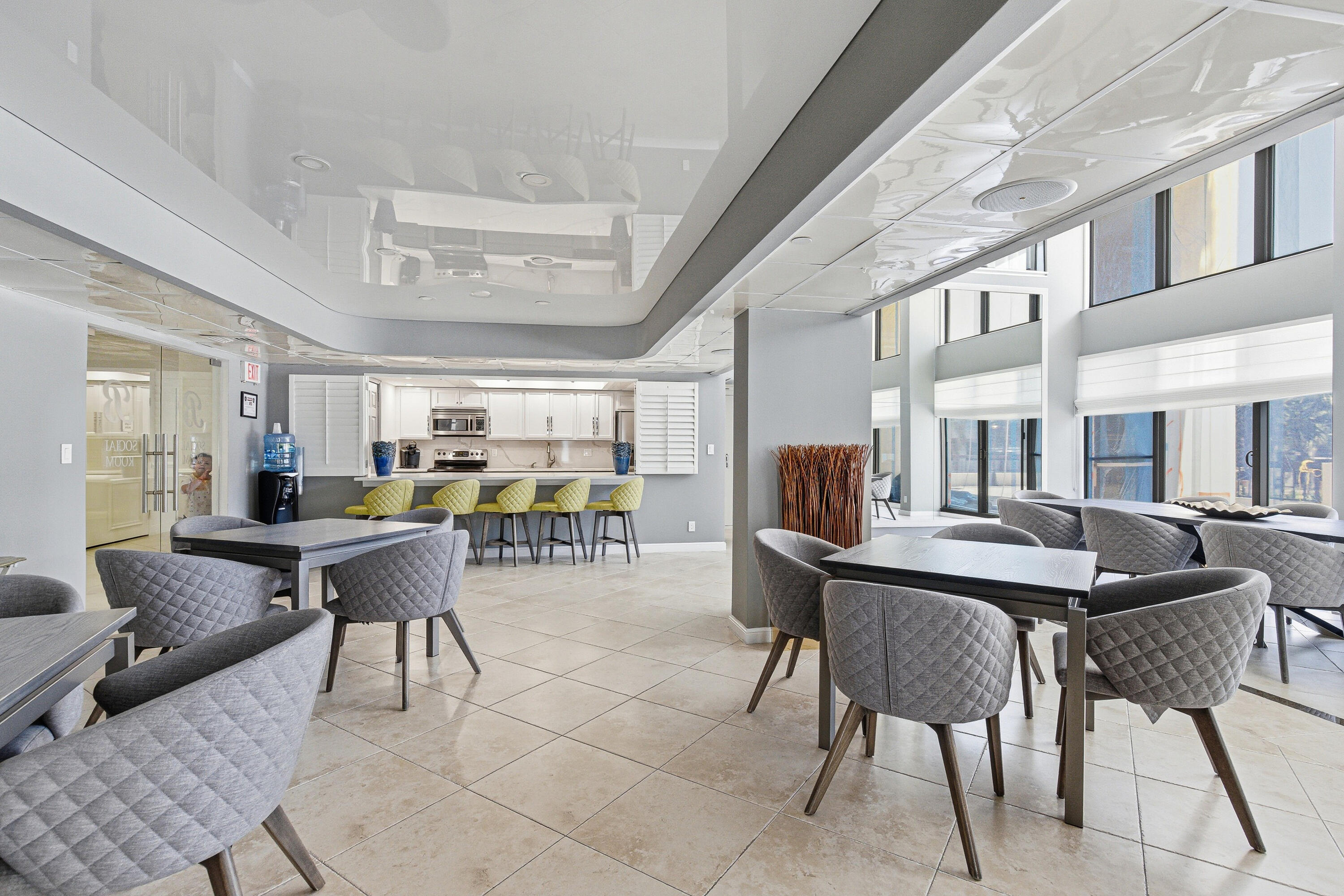 BRAEMAR ISLE CONDO - Residential