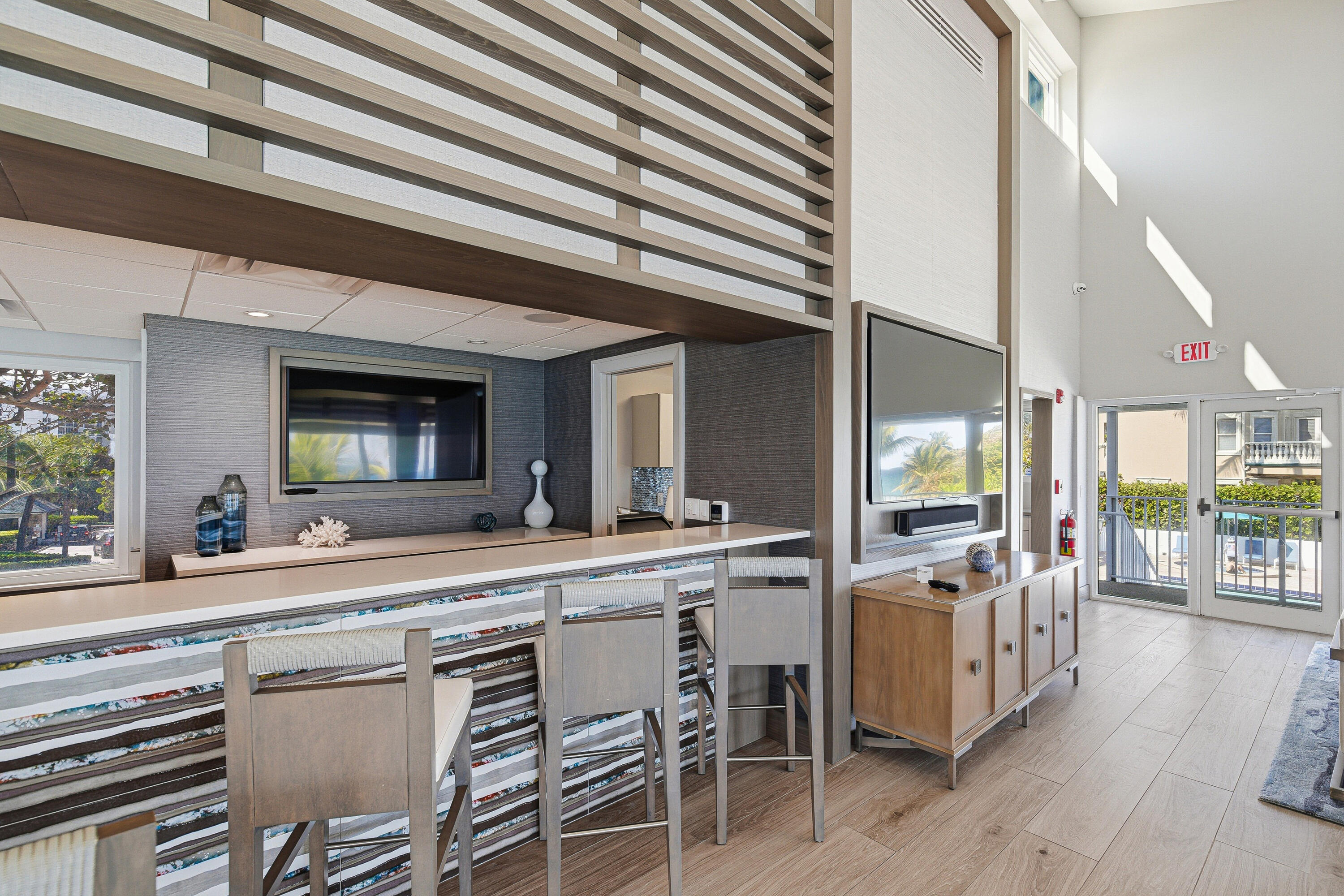 BRAEMAR ISLE CONDO - Residential