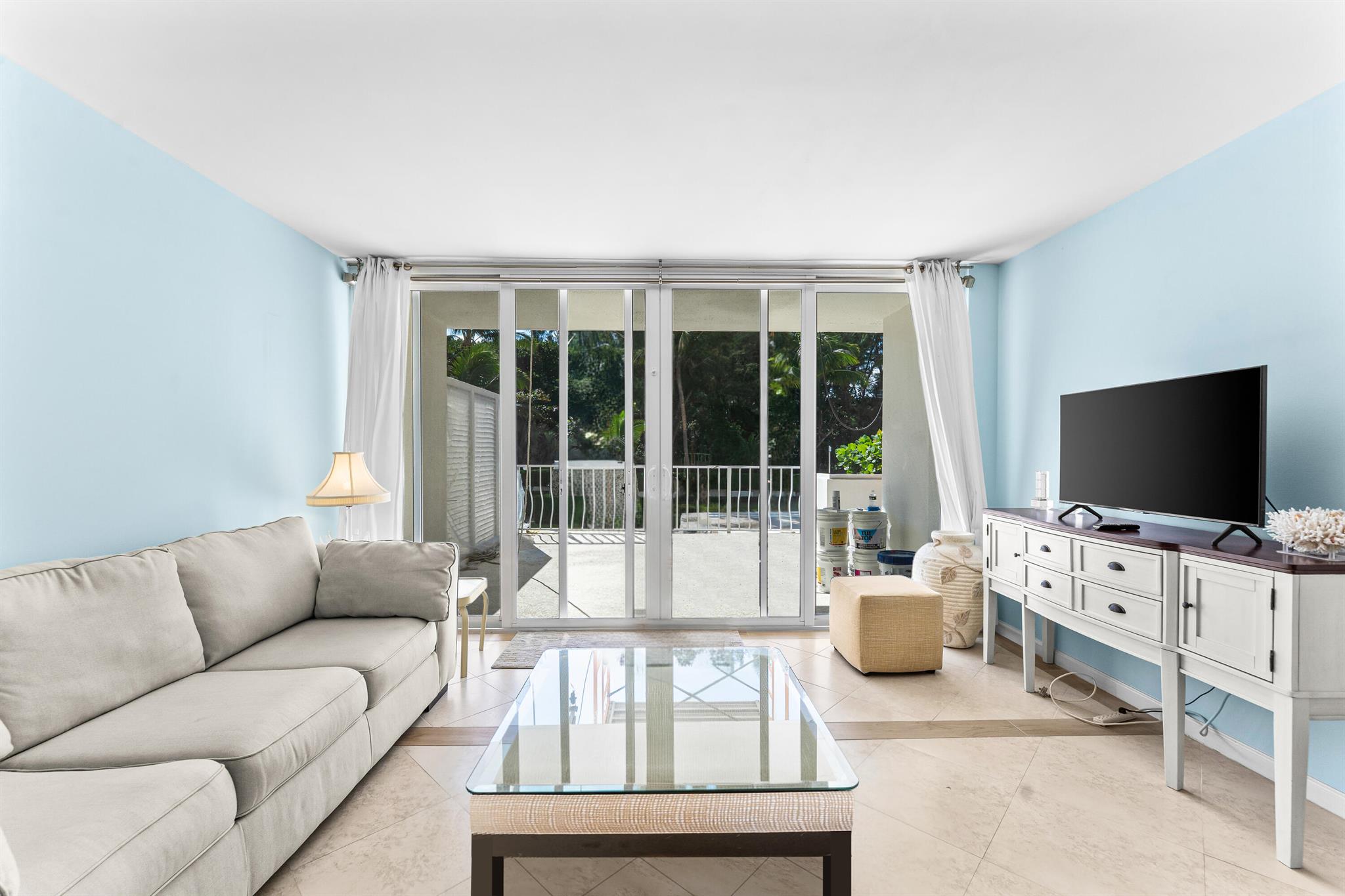 AMBASSADOR SOUTH DEV CORP - Residential Lease