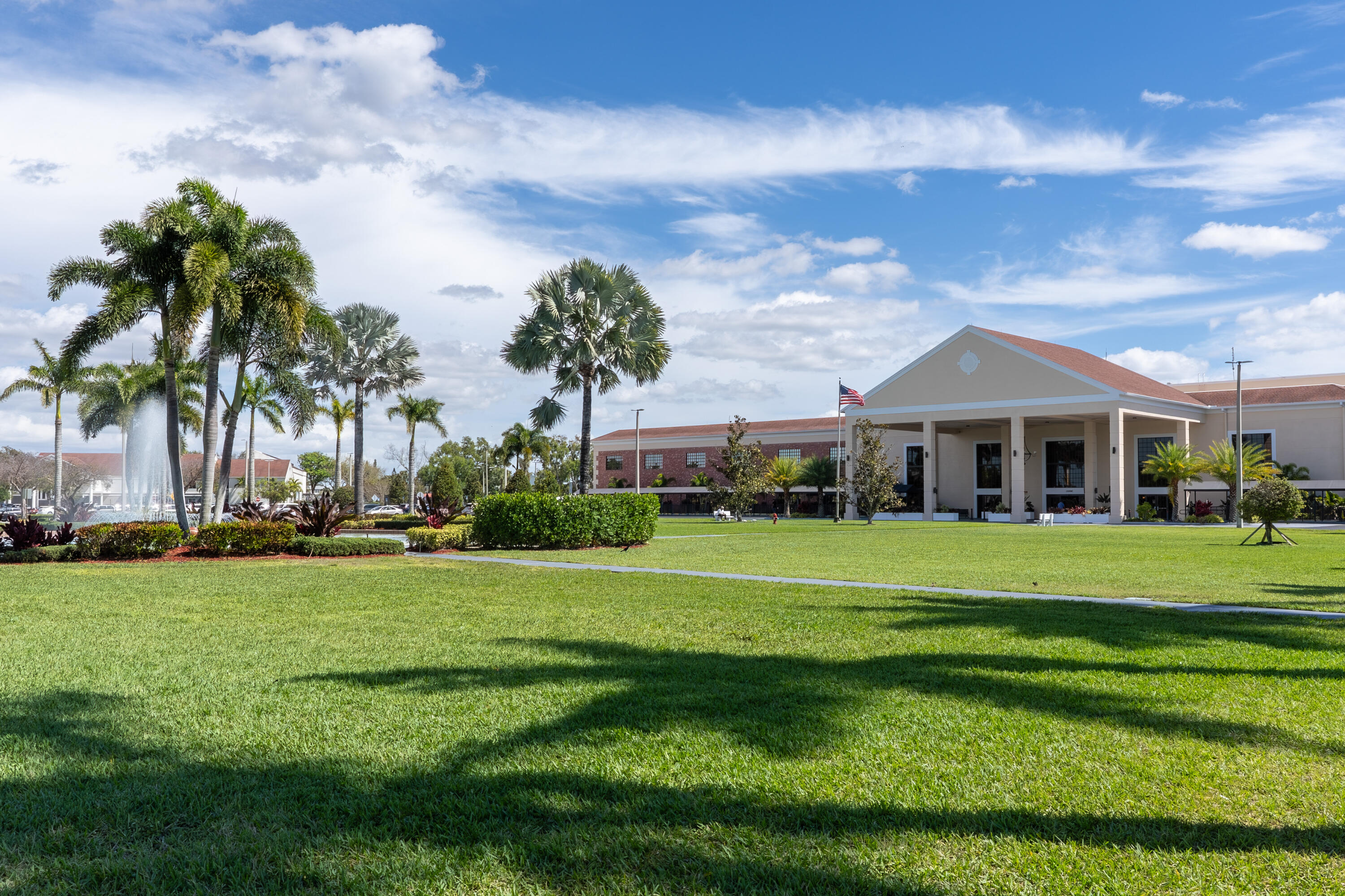 FANSHAW AT CENTURY VILLAGE CONDO - Residential