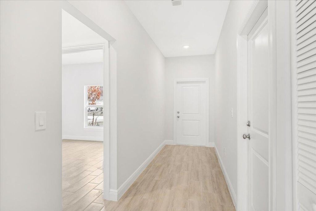 Photo of 1635 19th Avenue SW, Vero Beach, FL 32962 (MLS # R11164421)