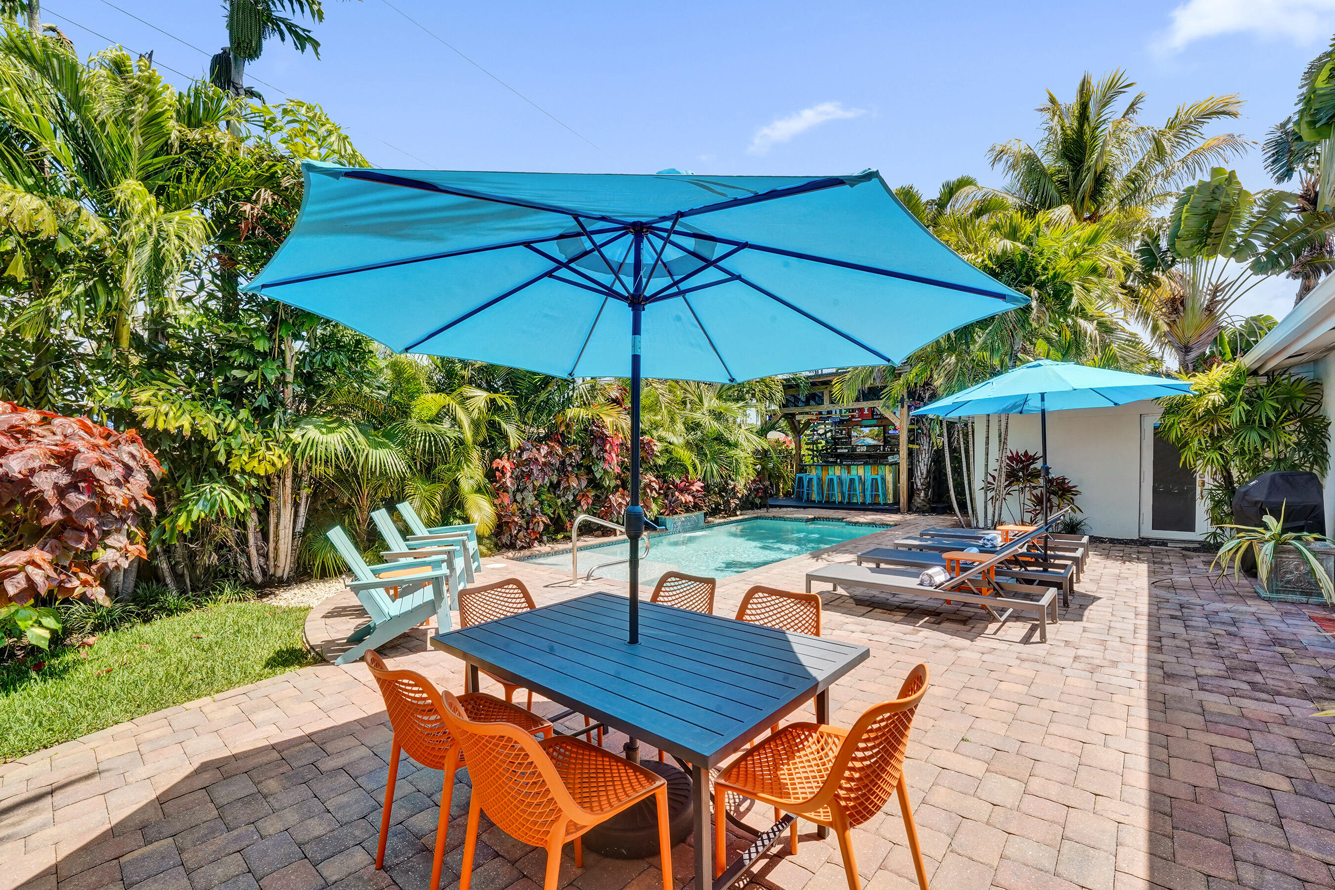 CORAL ESTATES - Residential