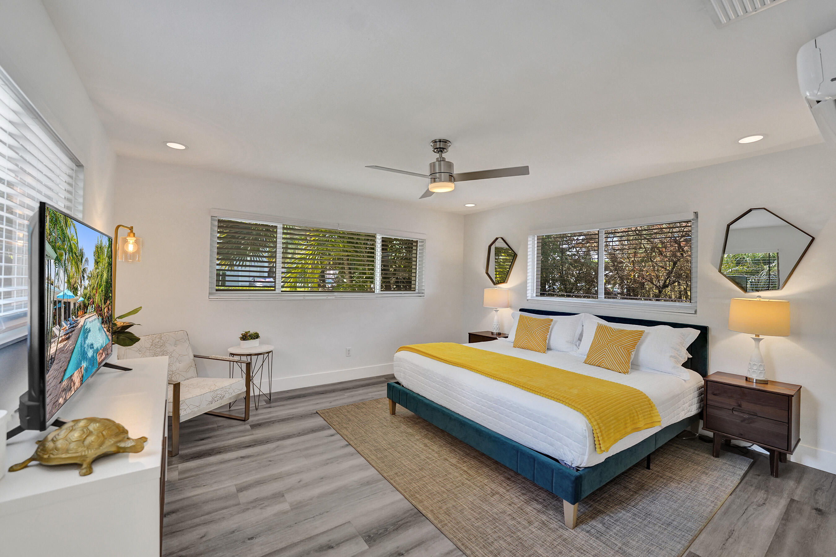 CORAL ESTATES - Residential