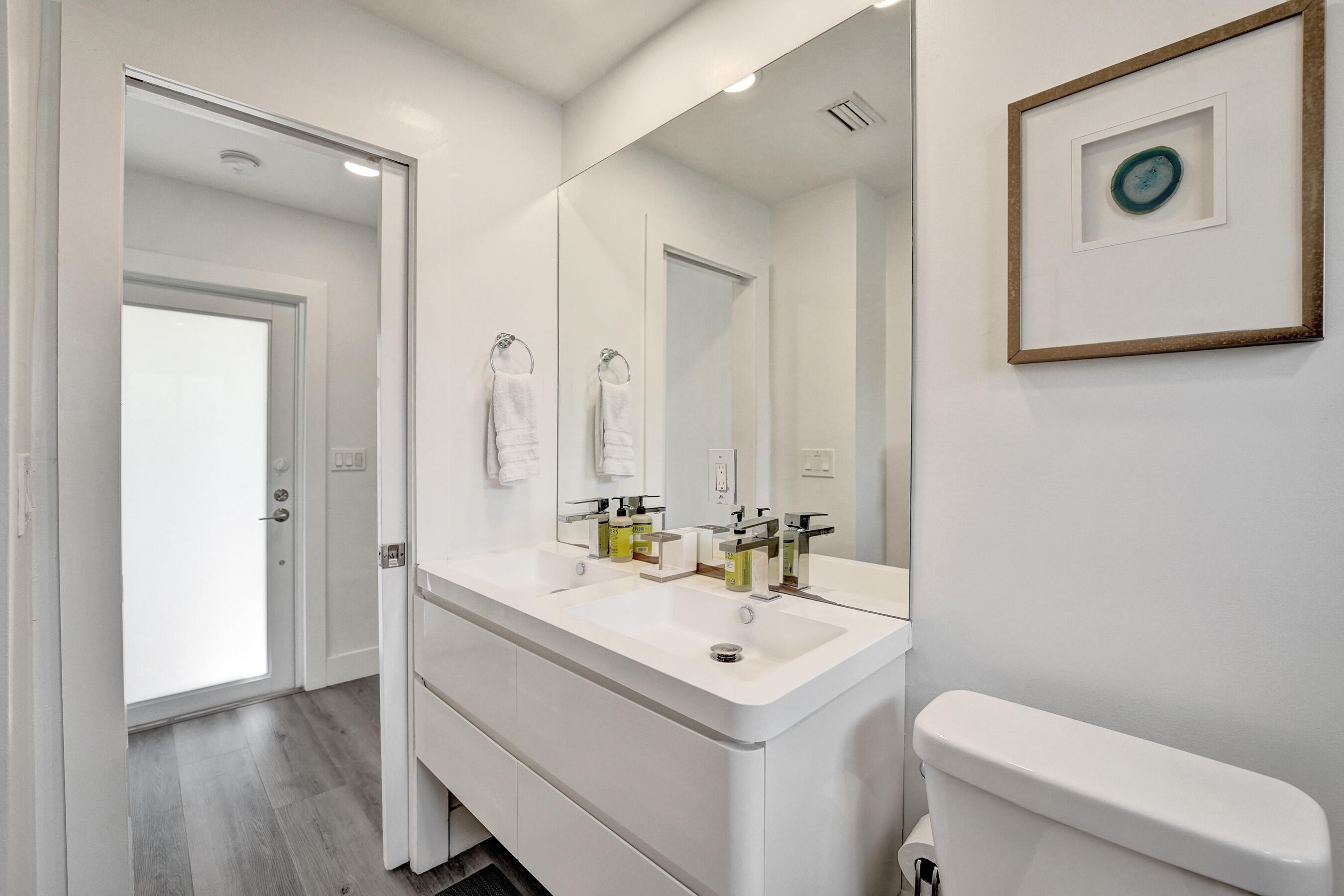 CORAL ESTATES - Residential