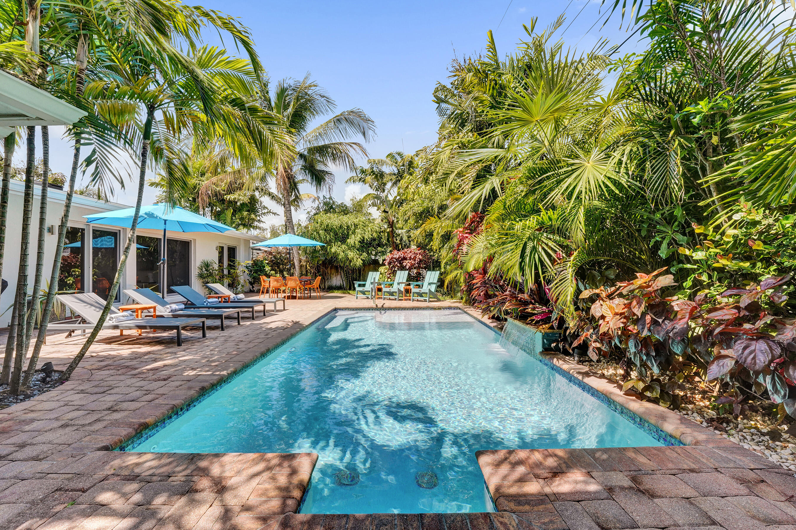 CORAL ESTATES - Residential