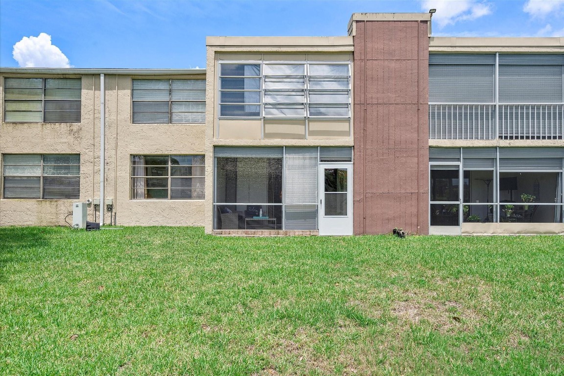 PALM SPRINGS 3 - Residential