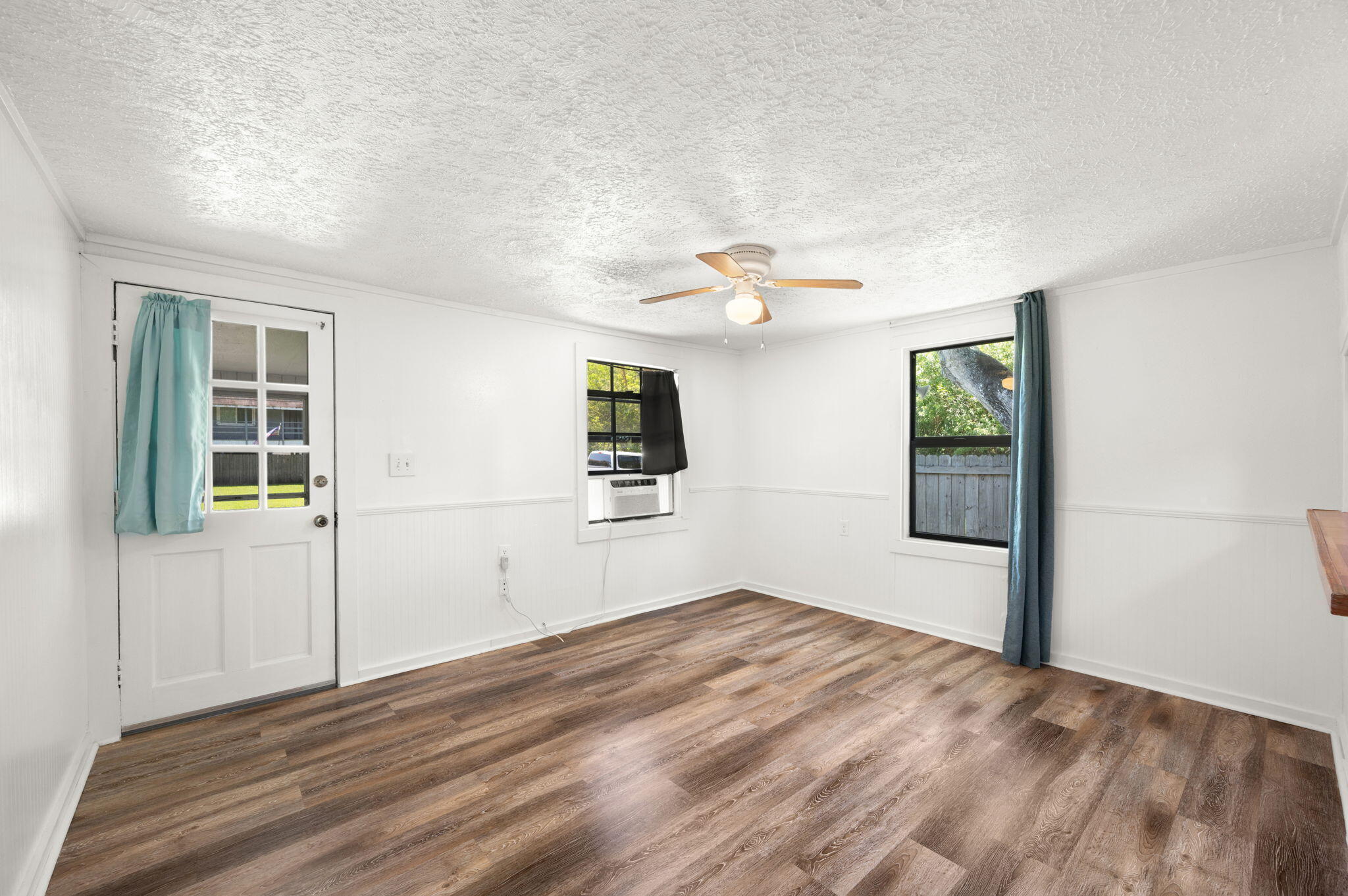 390 Baysinger Avenue