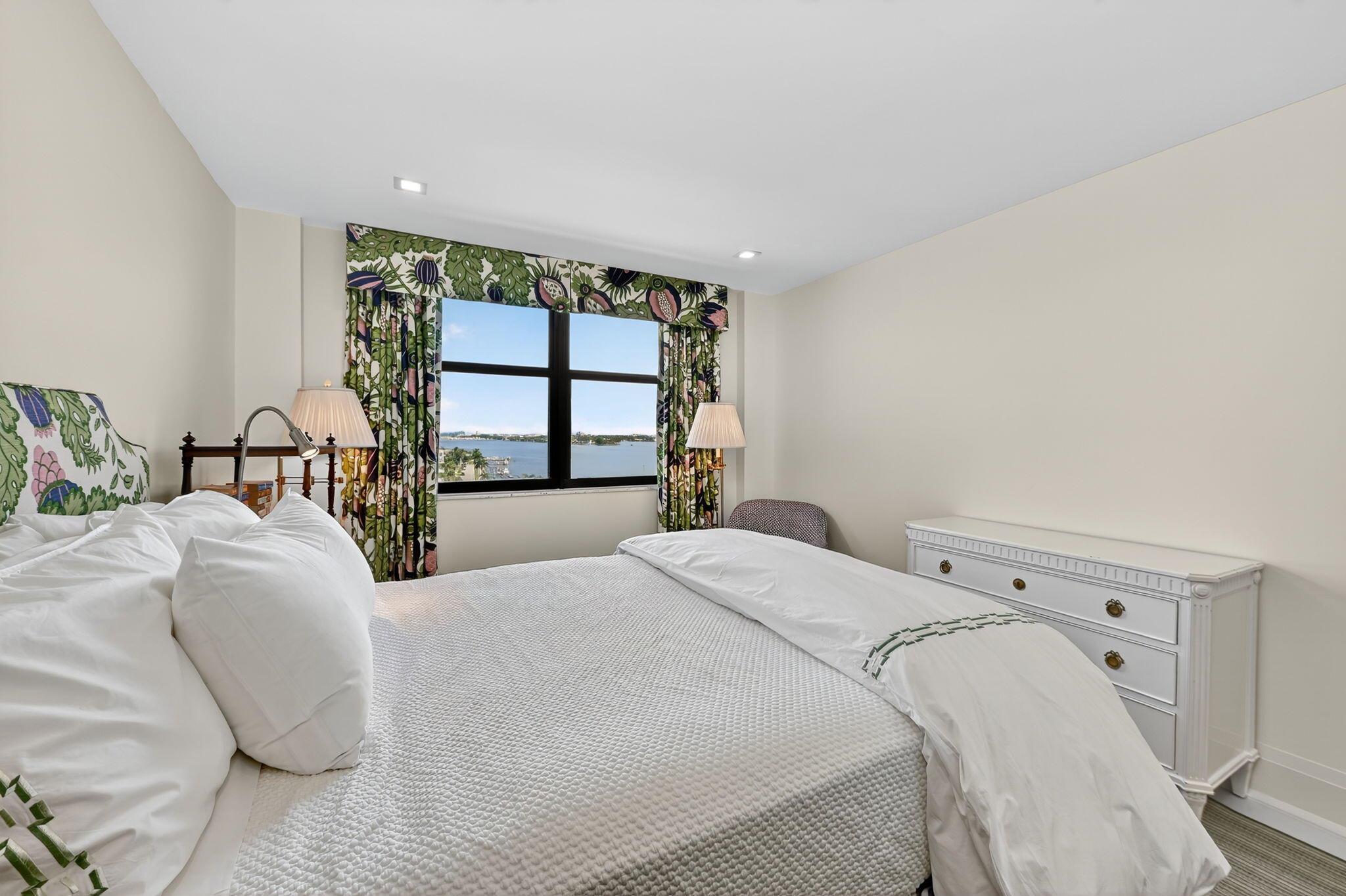 PORTOFINO SOUTH CONDO EST - Residential