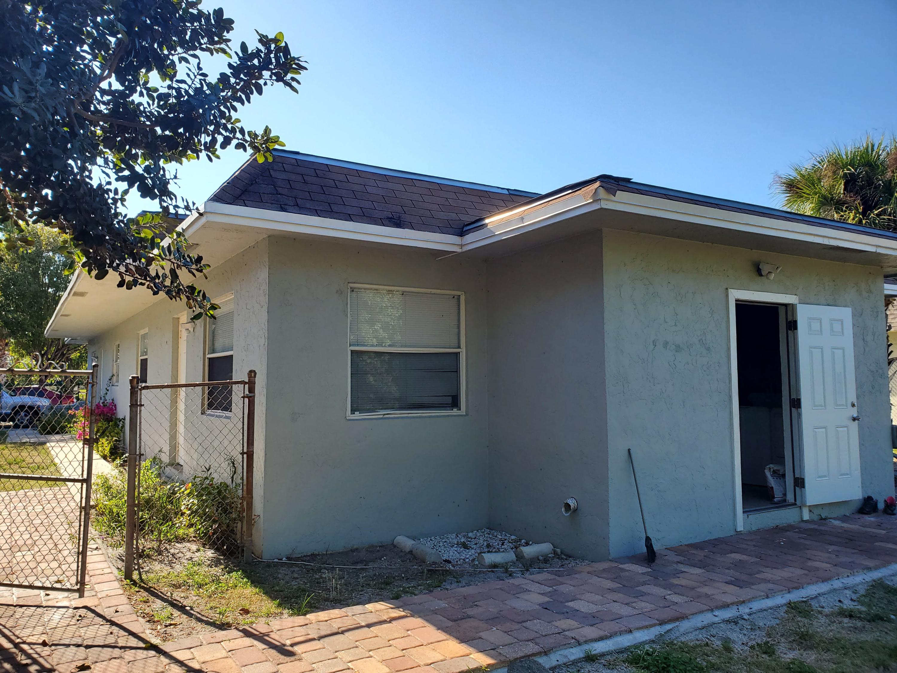 MODEL LAND CO - Residential Lease