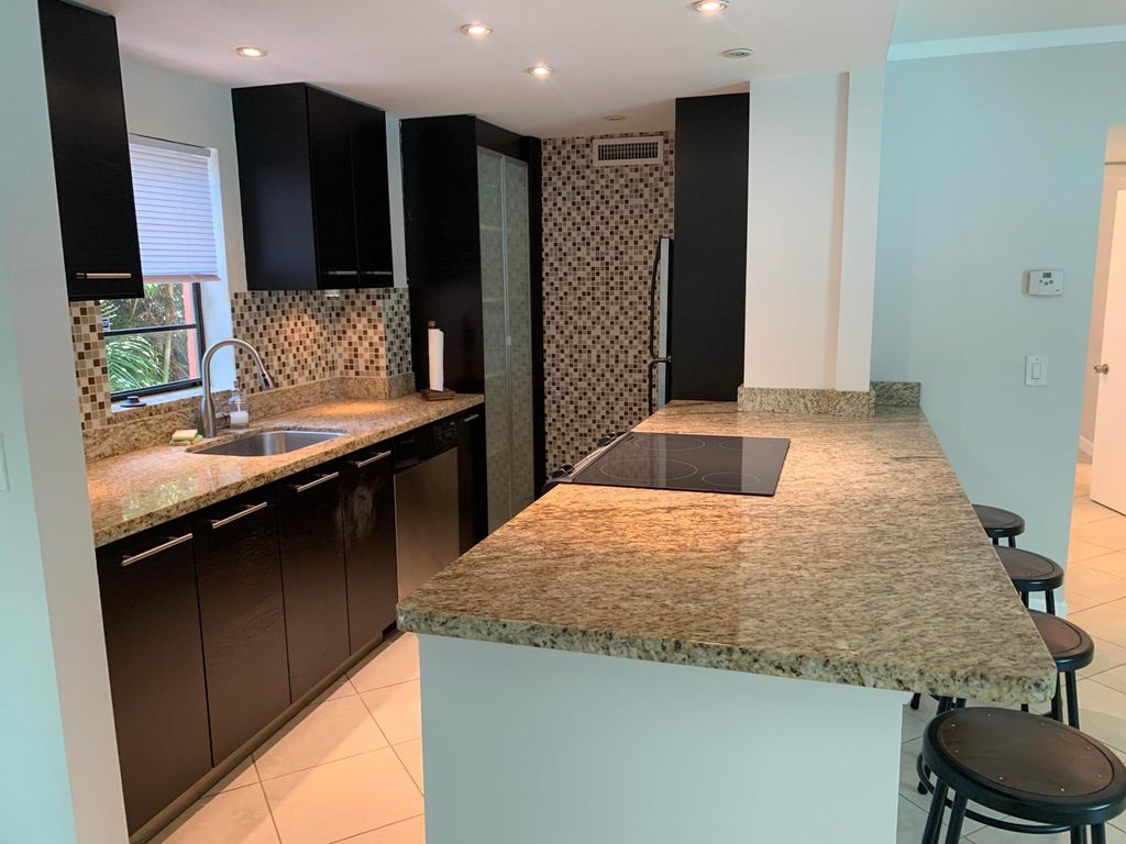 Photo of 1826 N Dixie Highway #106, Fort Lauderdale, FL 33305 (MLS # R11063016)