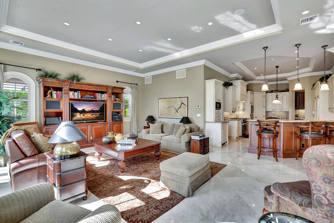 GOLDEN HARBOUR - Residential