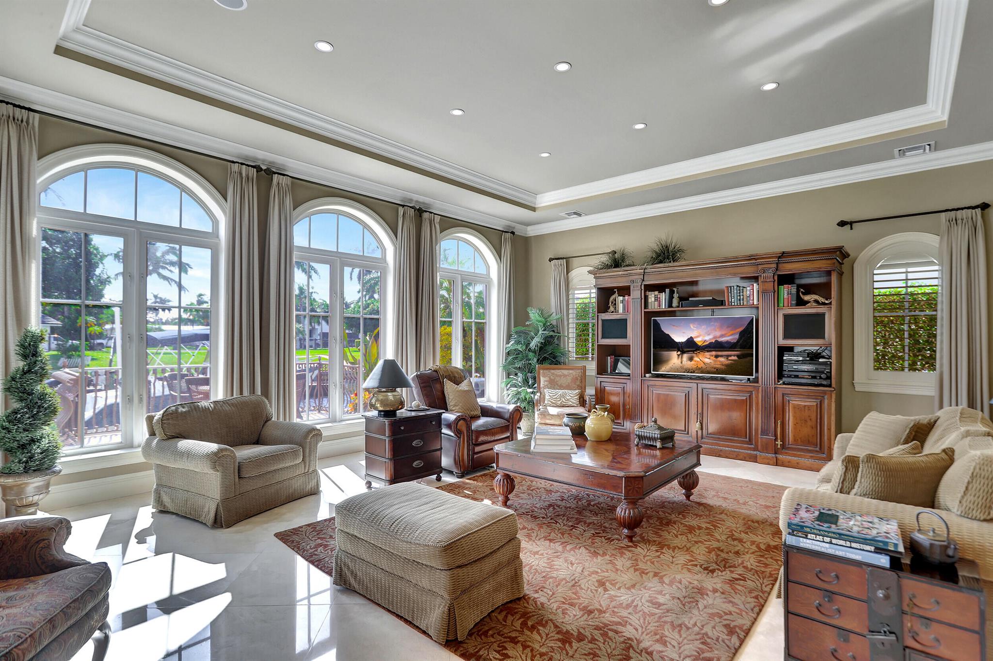 GOLDEN HARBOUR - Residential