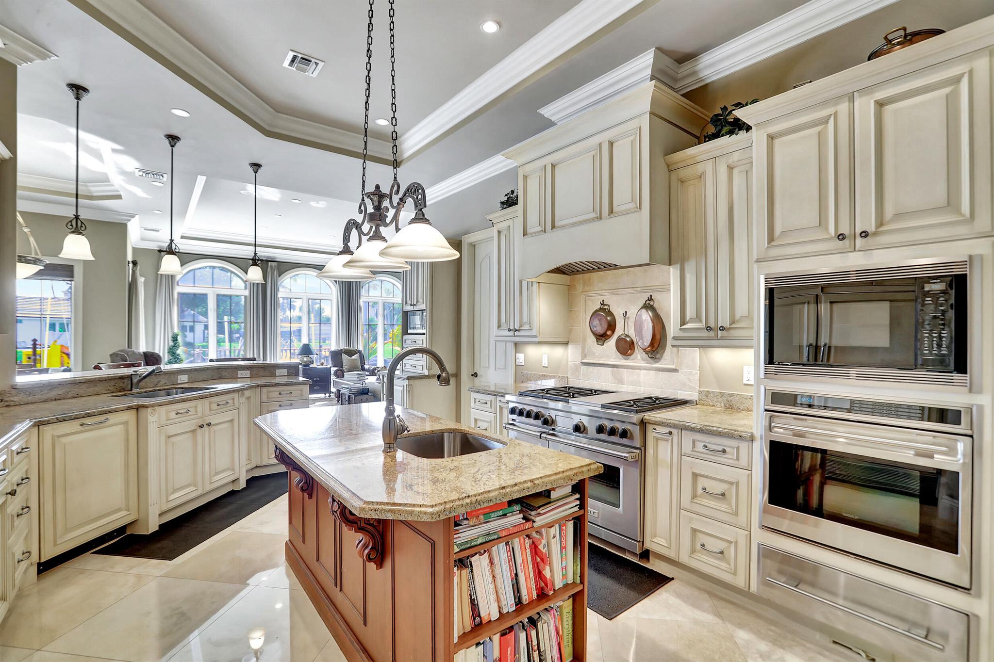 GOLDEN HARBOUR - Residential