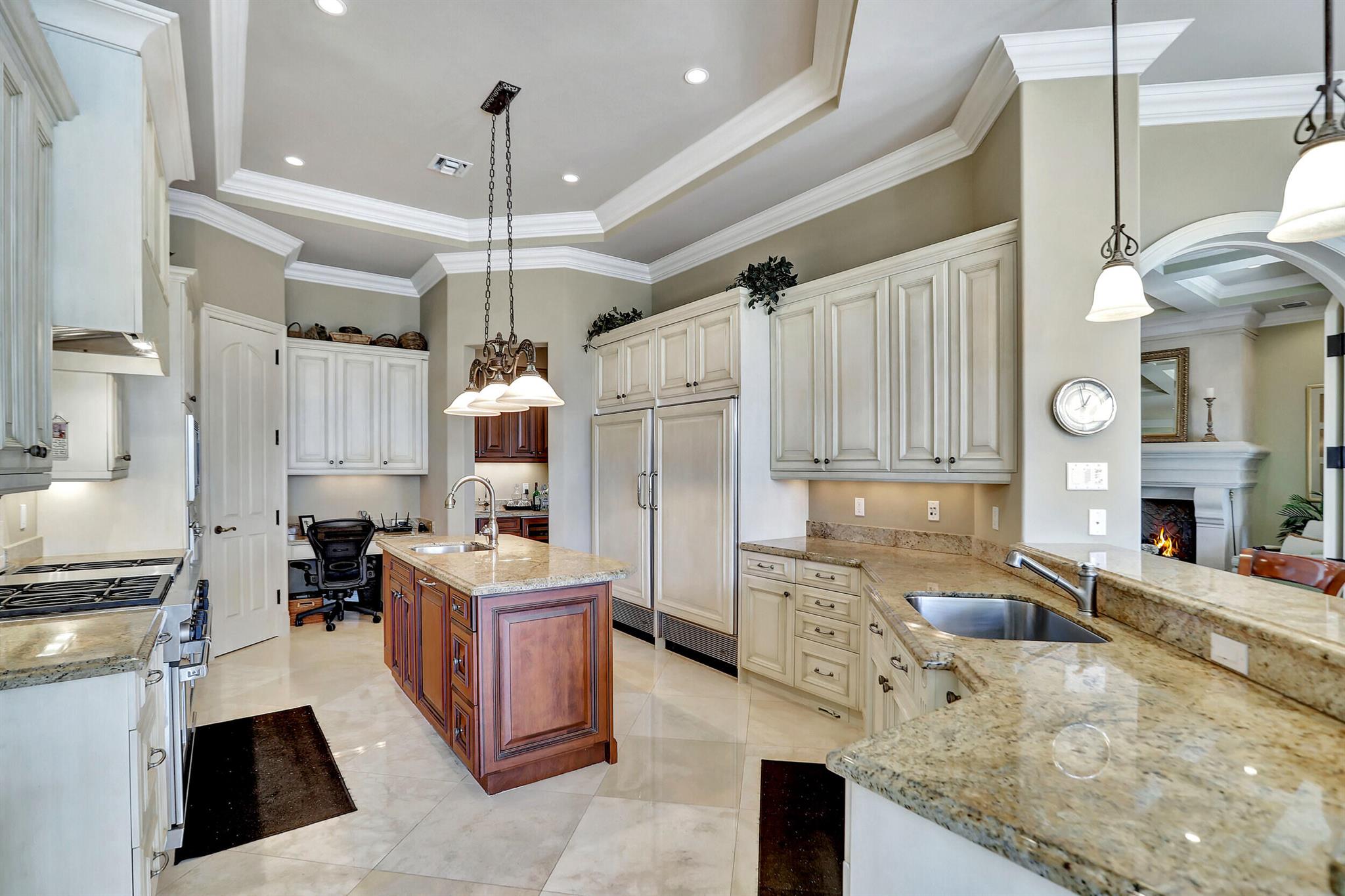 GOLDEN HARBOUR - Residential