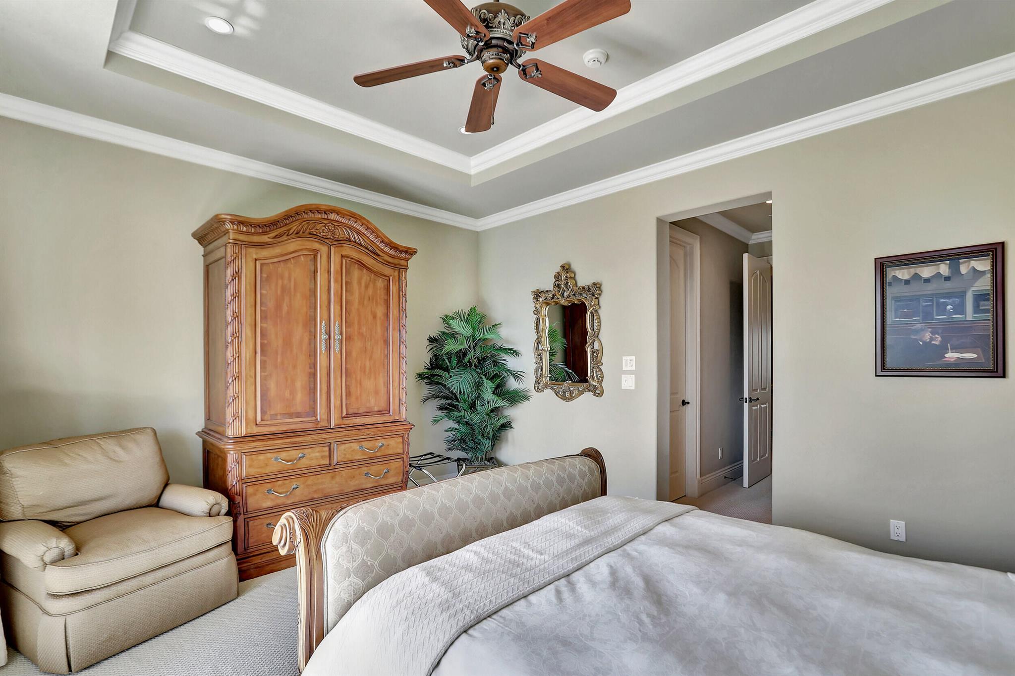 GOLDEN HARBOUR - Residential