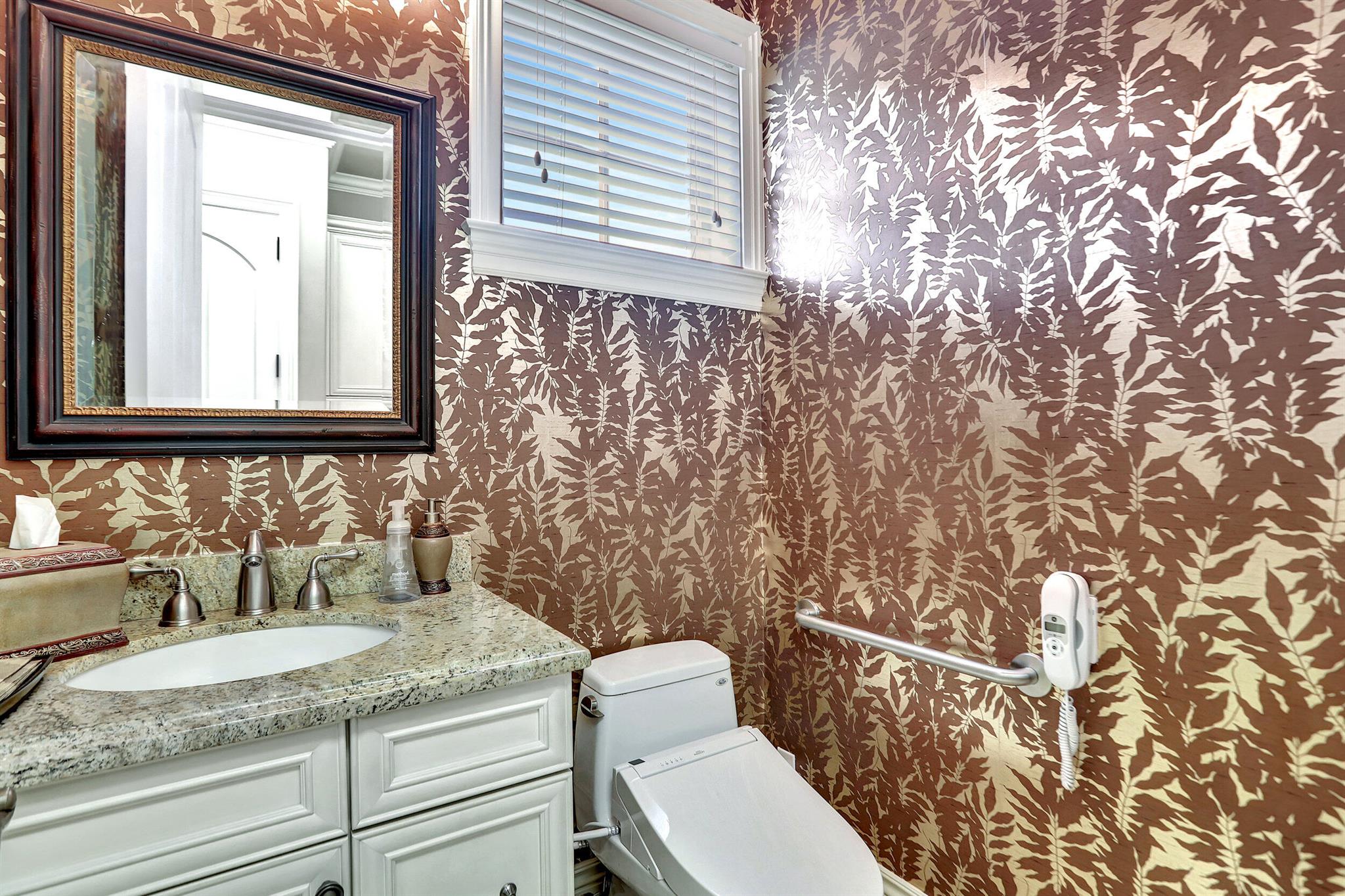 GOLDEN HARBOUR - Residential