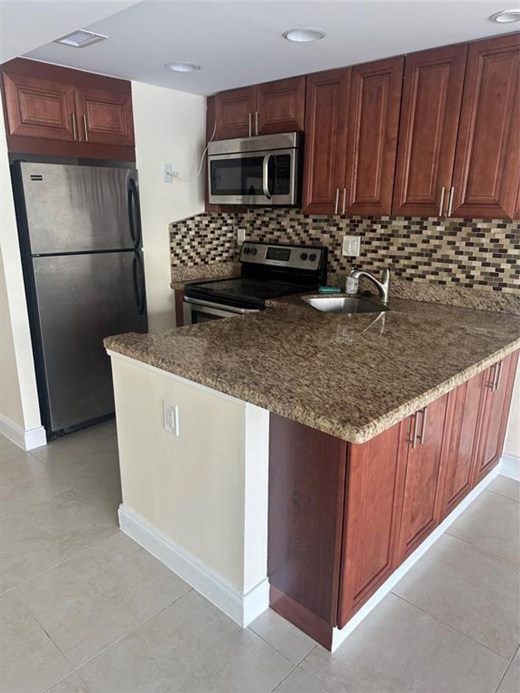 Photo of 2900 NE 30th St #E2, Fort Lauderdale, FL 33306 (MLS # F10542247)