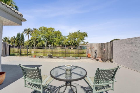 Tiny photo for 9355 NW 18TH Drive, Plantation, FL 33322 (MLS # B26077445)